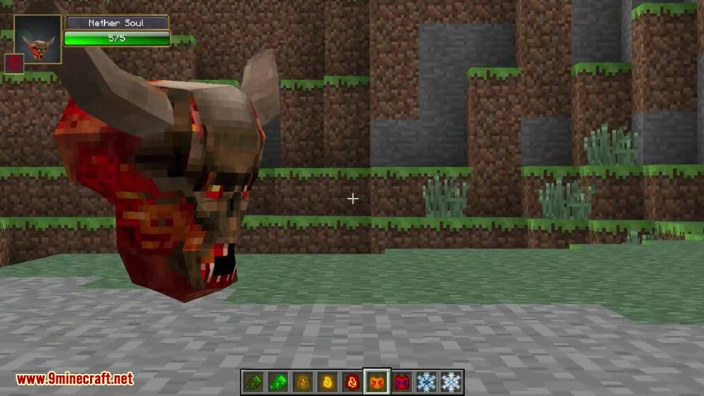 Attack on Titan Mod 1.7.10 (Defeat Evil Giant Mobs) 