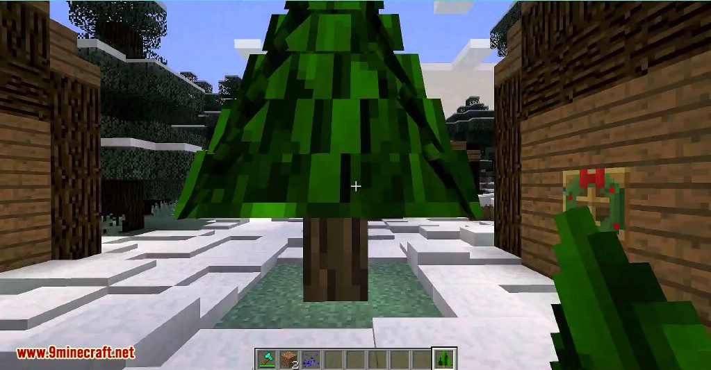 Decoratable Christmas Trees Mod Screenshots 7