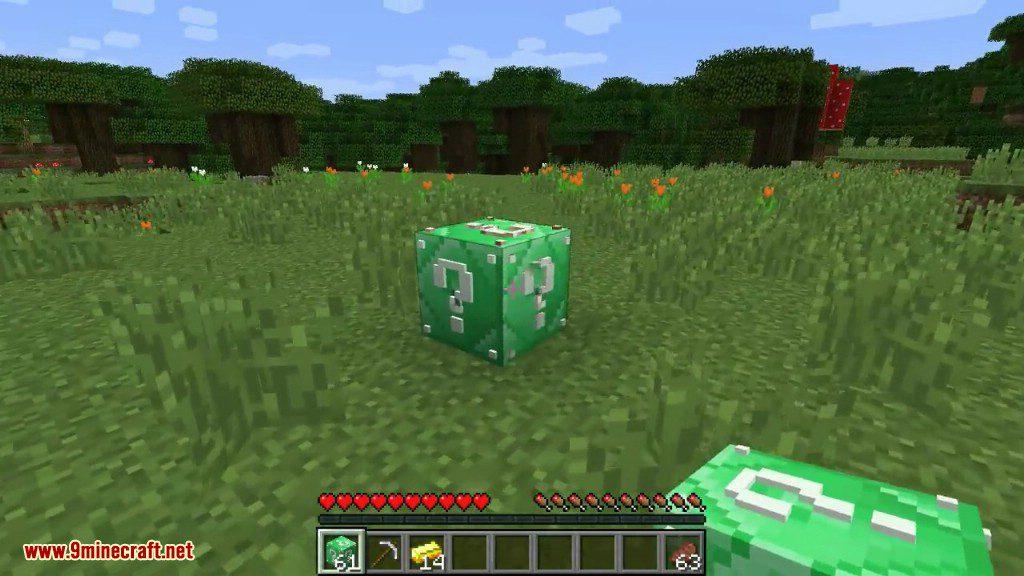 Emerald Lucky Block Mod Screenshots 2