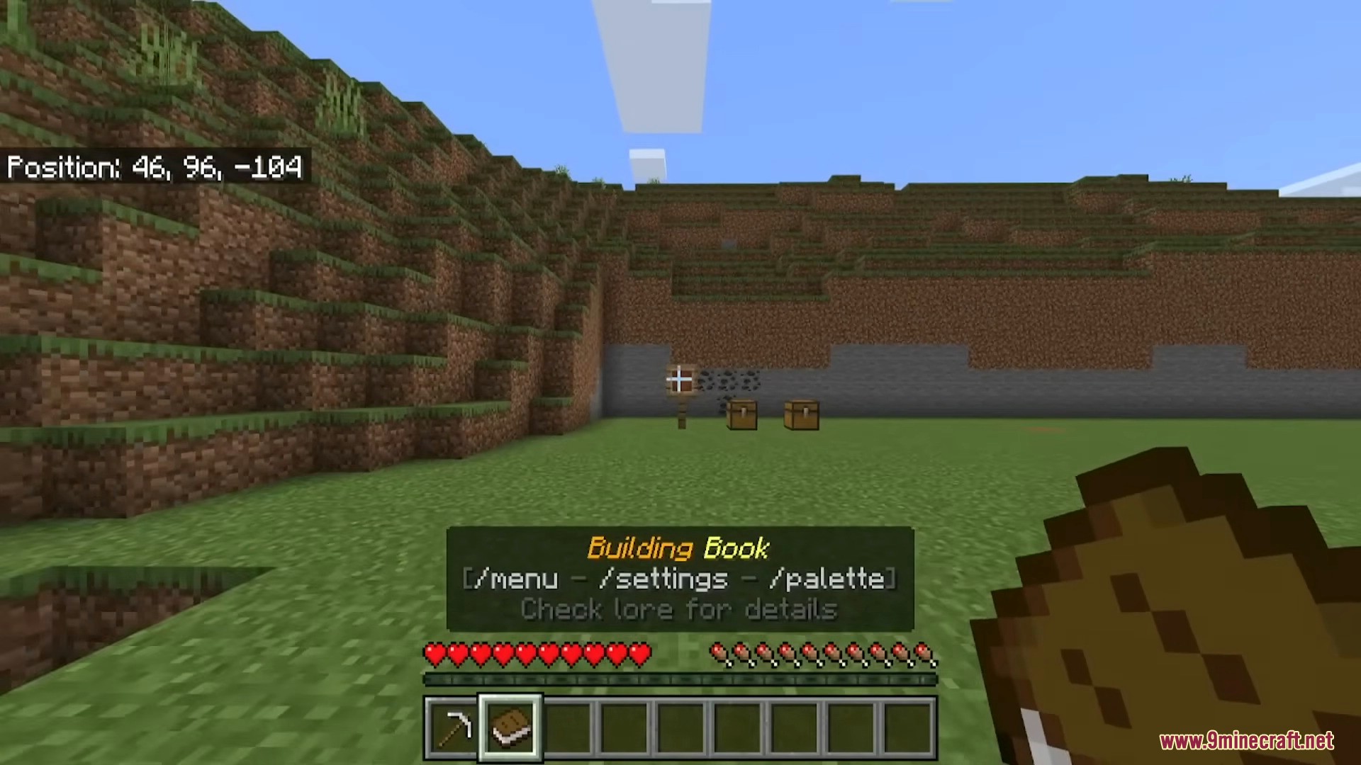 Player adjusting the sphere build mode options to filled or hollow