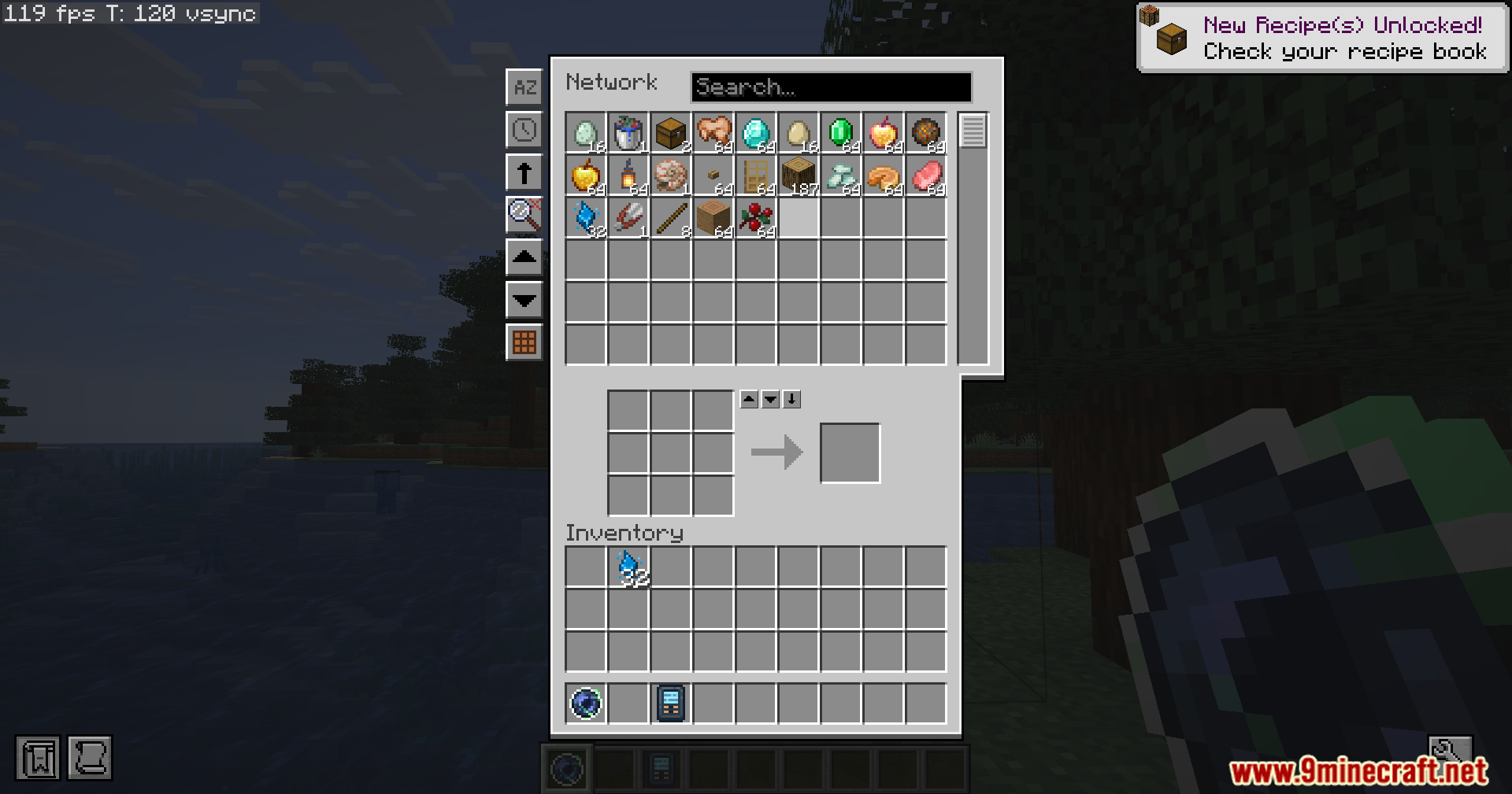 Viewing the empty crafting grid inside the large virtual storage interface