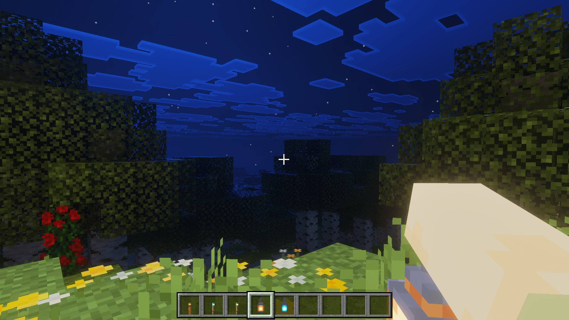 Player holding a lantern at night with Bloomy Dynamic Lights