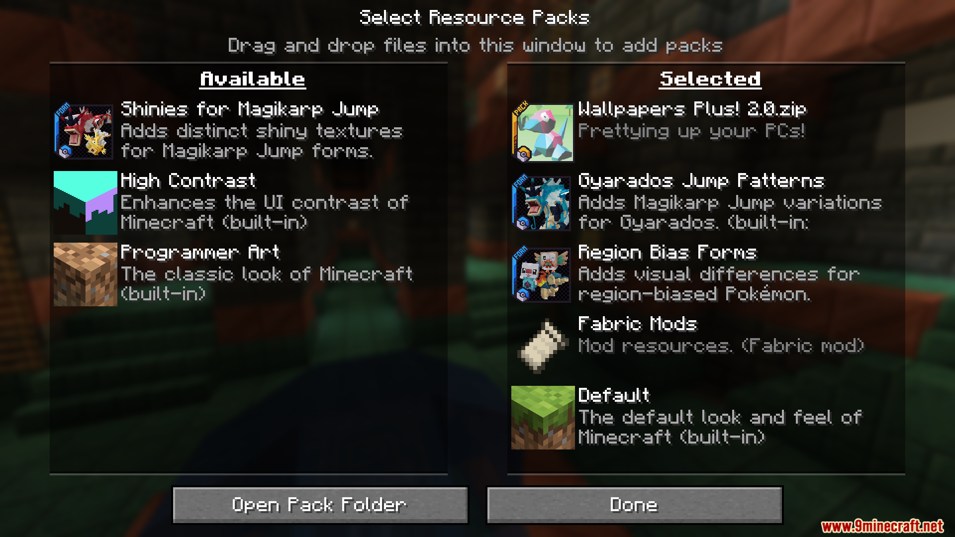 Enabling the Wallpapers Plus resource pack in the menu