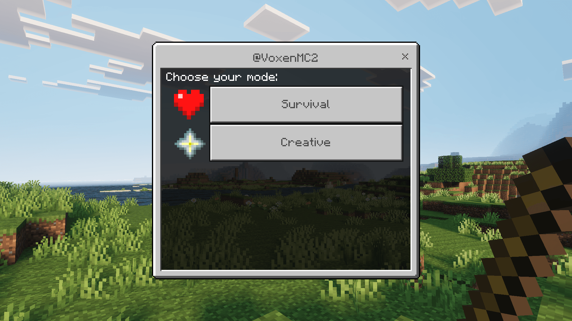 Menu interface to choose between survival and creative modes