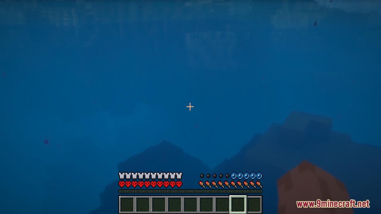 Player swimming underwater showing hardcore hearts and oxygen bubble bar