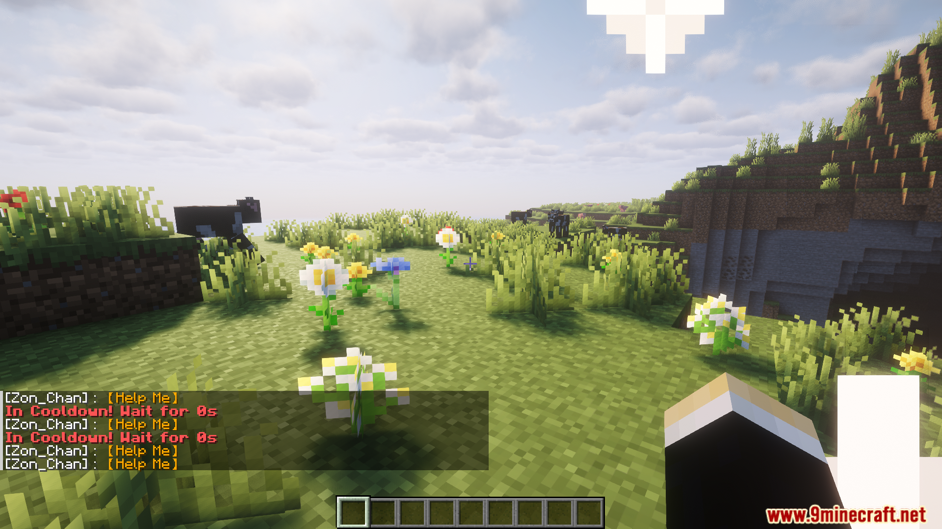 Chat displaying help requests and teleport cooldown timers ending