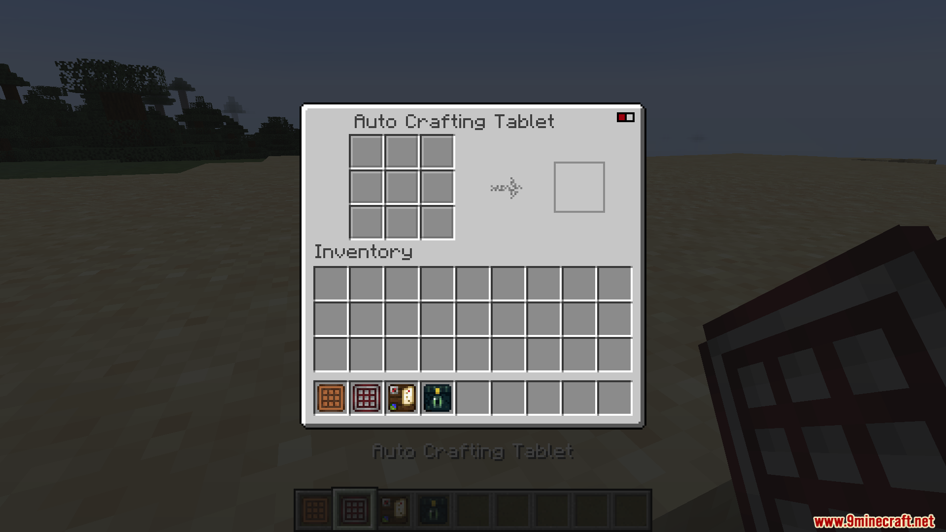 Opening the Auto Crafting Tablet interface in Portable Tablets Mod