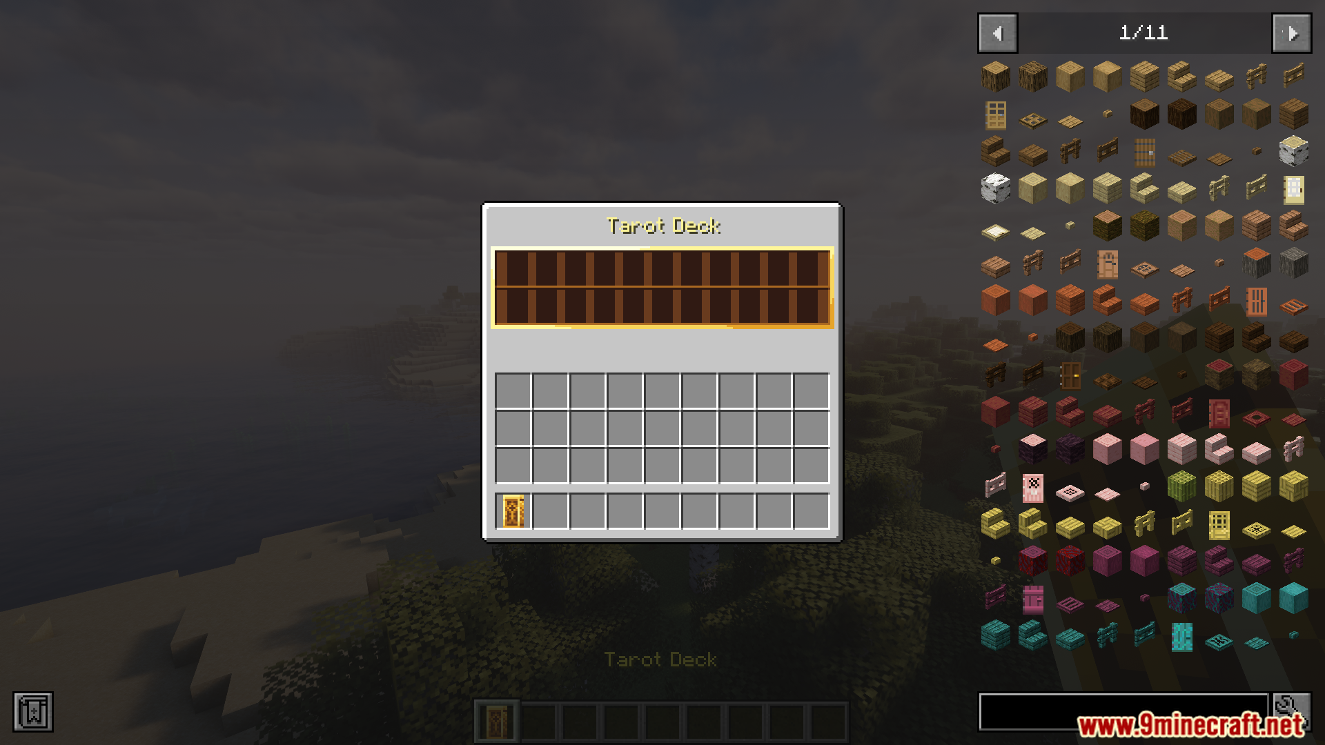 An empty Tarot Deck inventory interface from the TarotCards mod