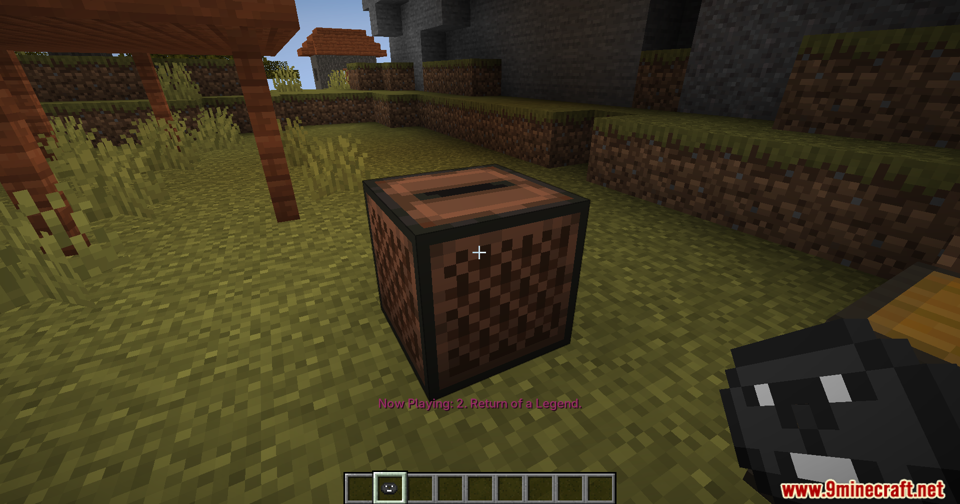 Playing another custom music disc named Return of a Legend