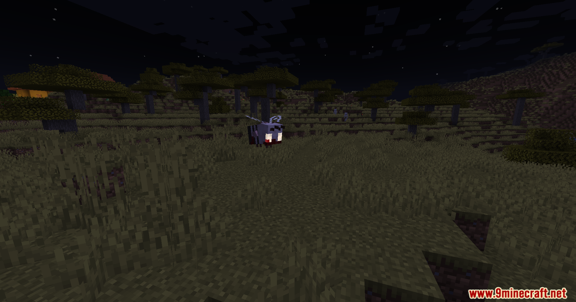 Infected bee flying at night in Ultimate Zombie Apocalypse Mod