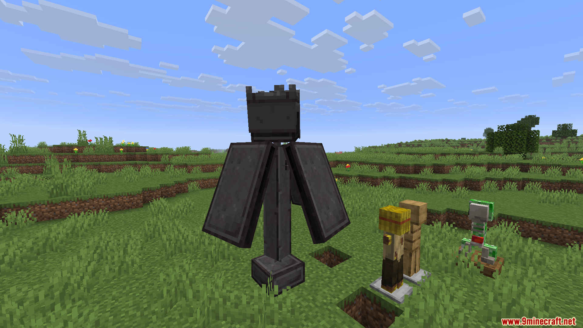 ALs Armor Stands Revamped Resource Pack Screenshot 9 Deepslate chess piece armor stand next to target dummy and creeper anatomy