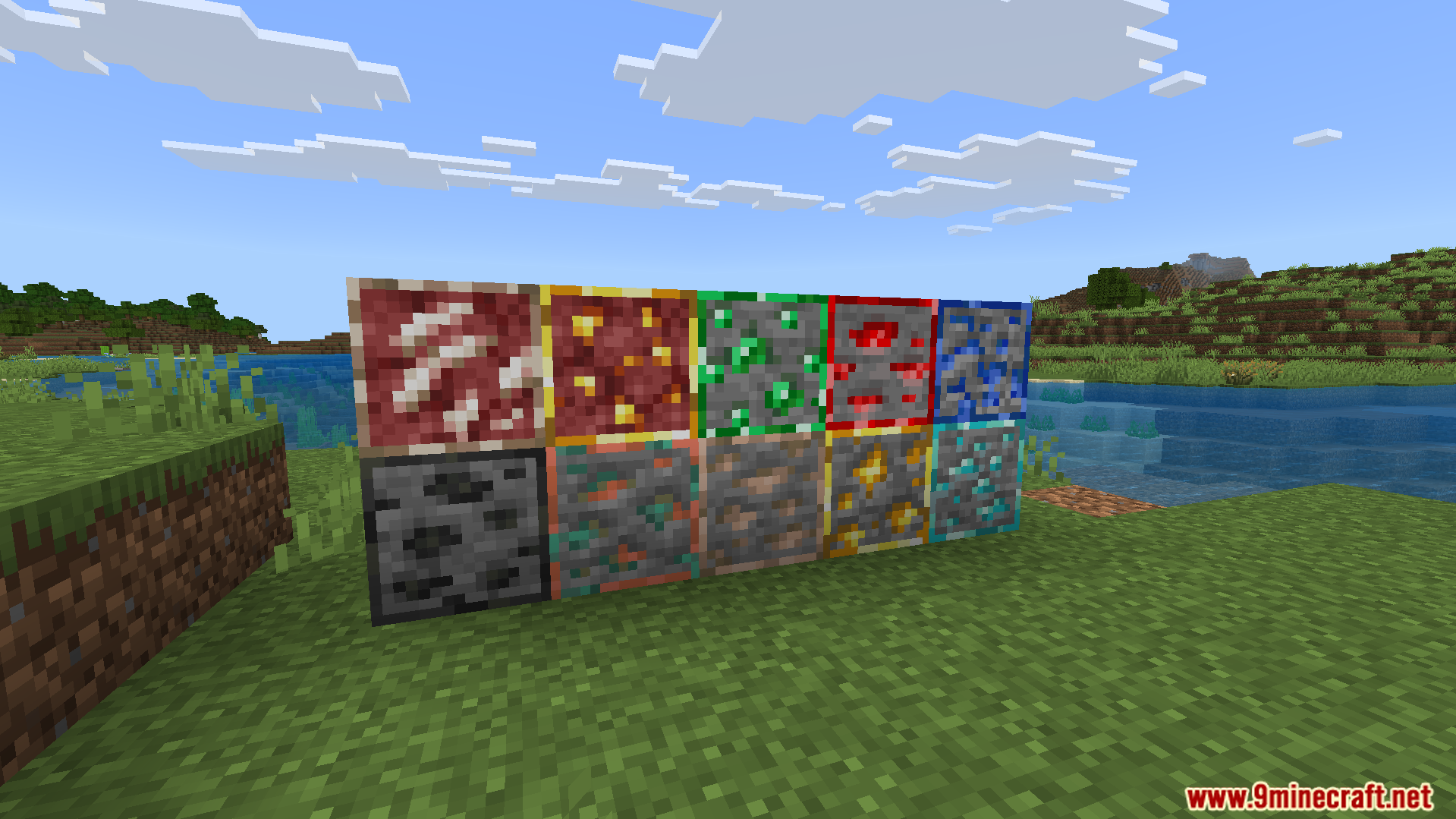 All standard ores have bright glowing effects and simple animations