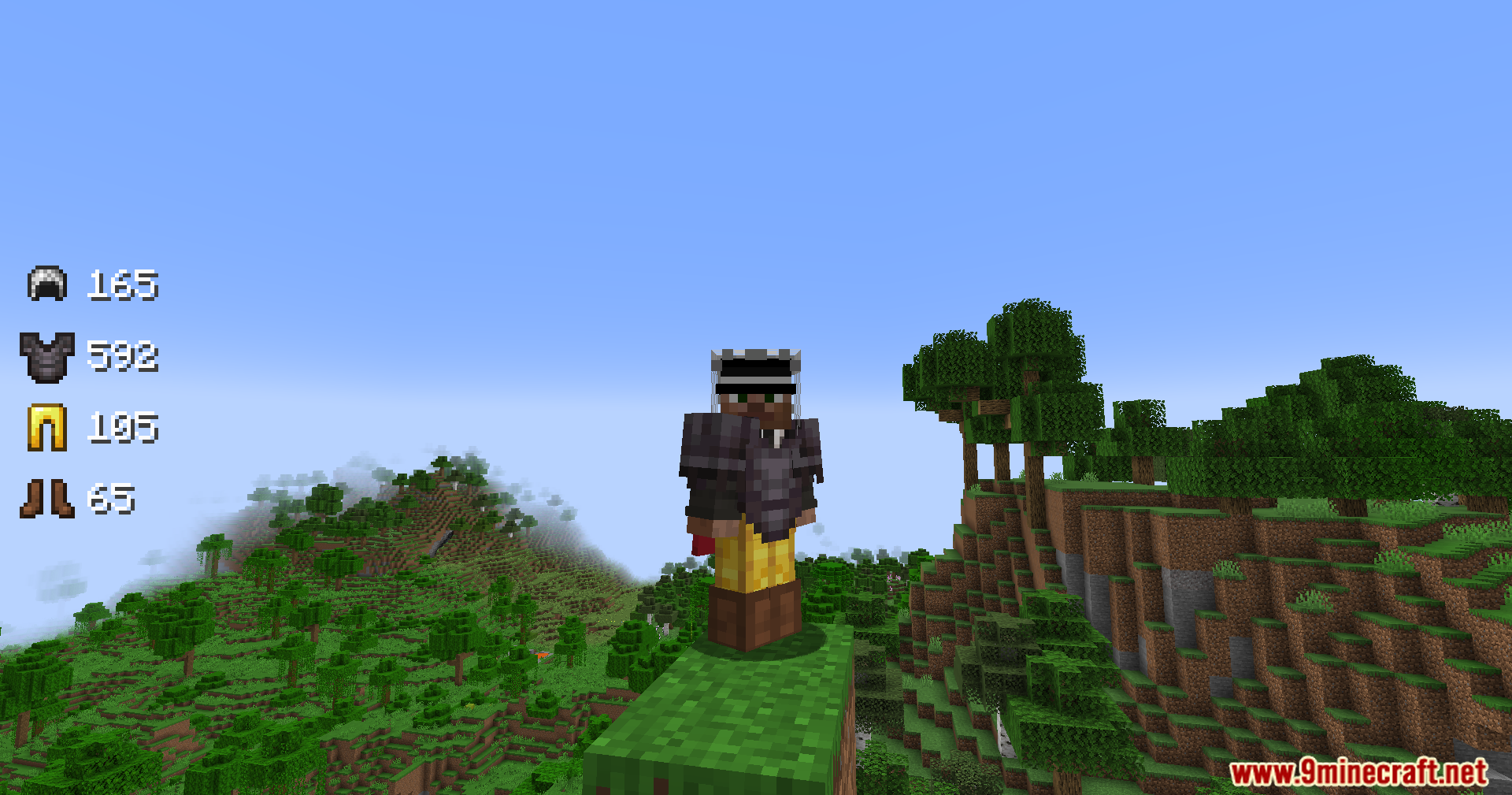 Armor Status Mod Screenshot 8 Minecraft character wearing netherite and gold armor with durability status on screen