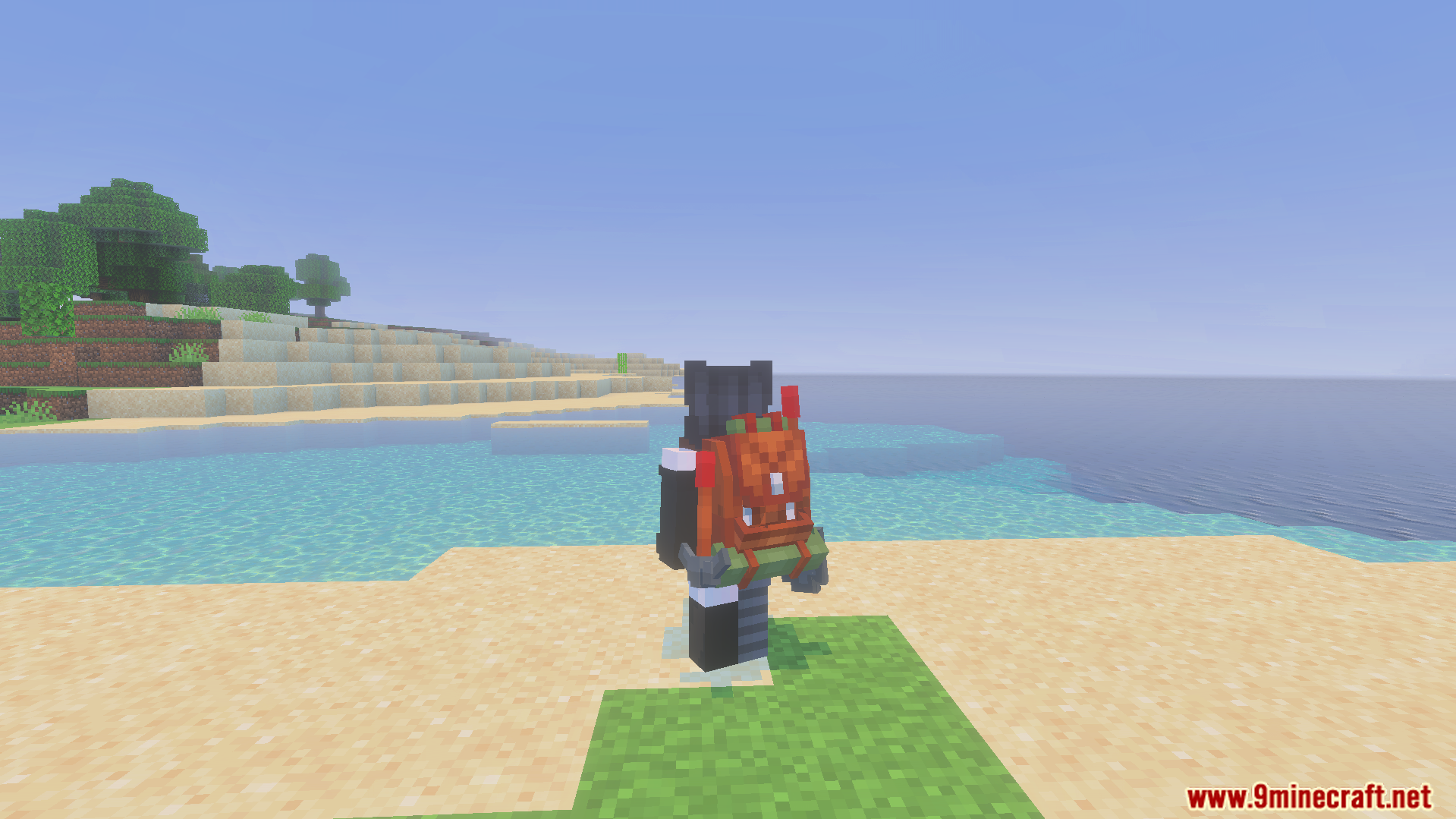 Backpacked Armor Texture Pack Screenshot 6 Player wearing a brown backpack with a sword attached
