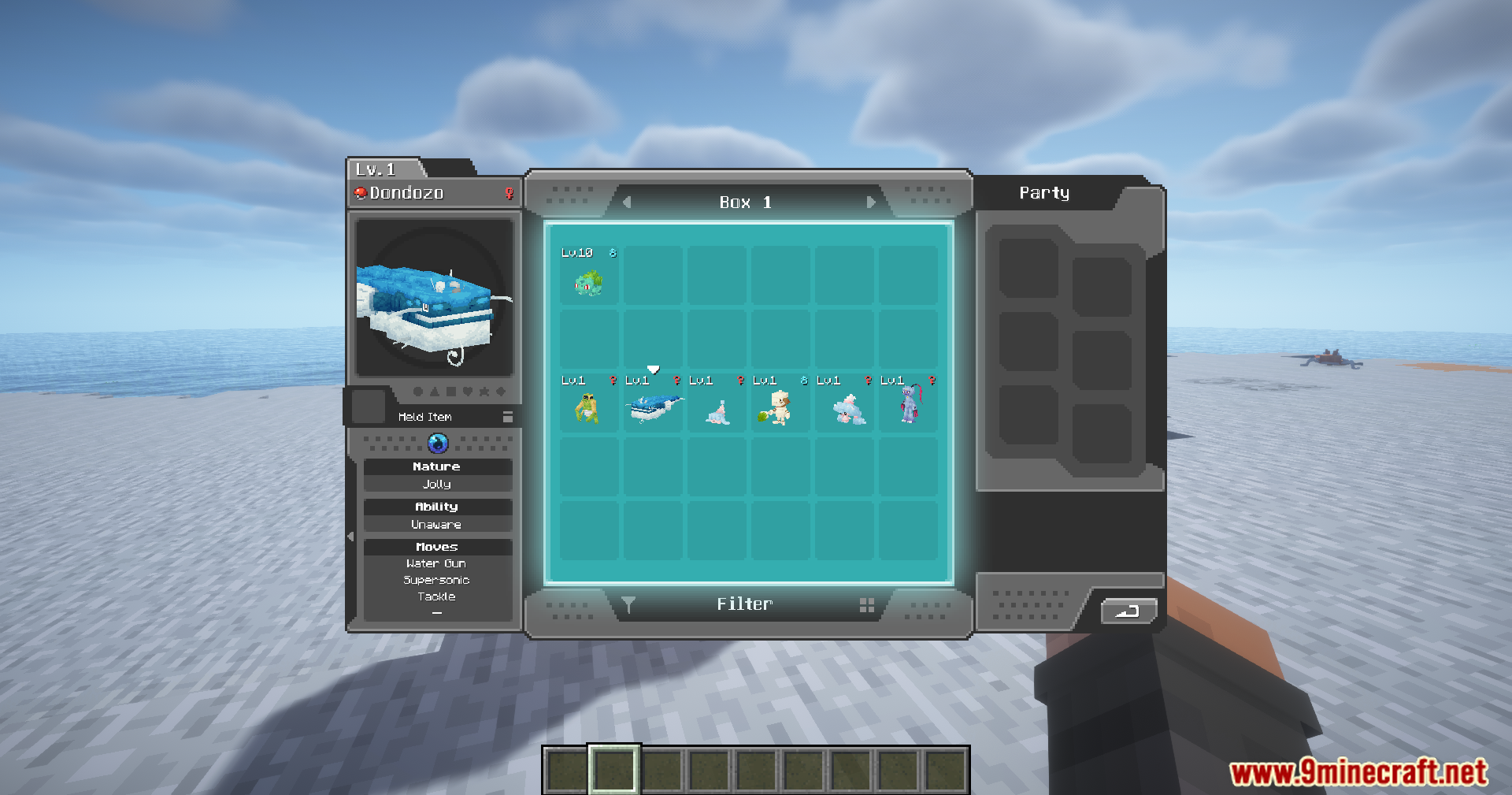 Checking Dondozo's information in the creature storage box