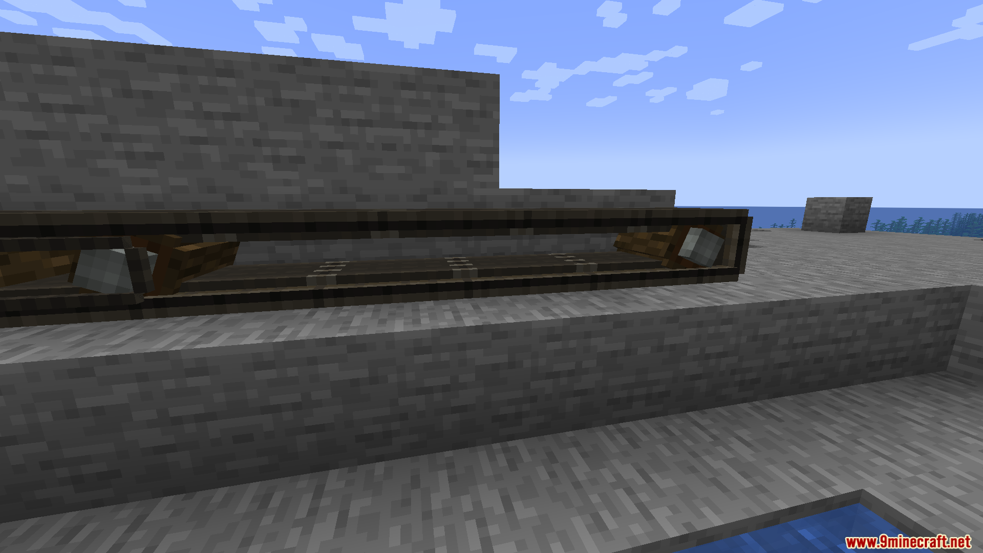Create Transmission Mod Screenshot 6 A wider view showing the transmission chain linking belts across a gap