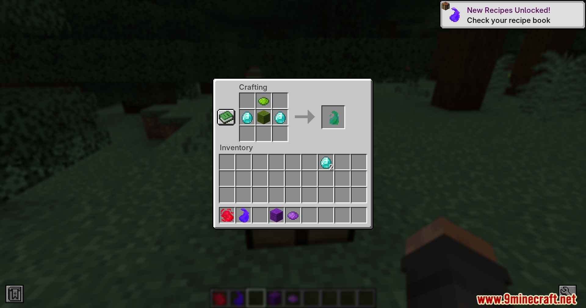 Crafting recipe for a green energy item using dye and diamonds