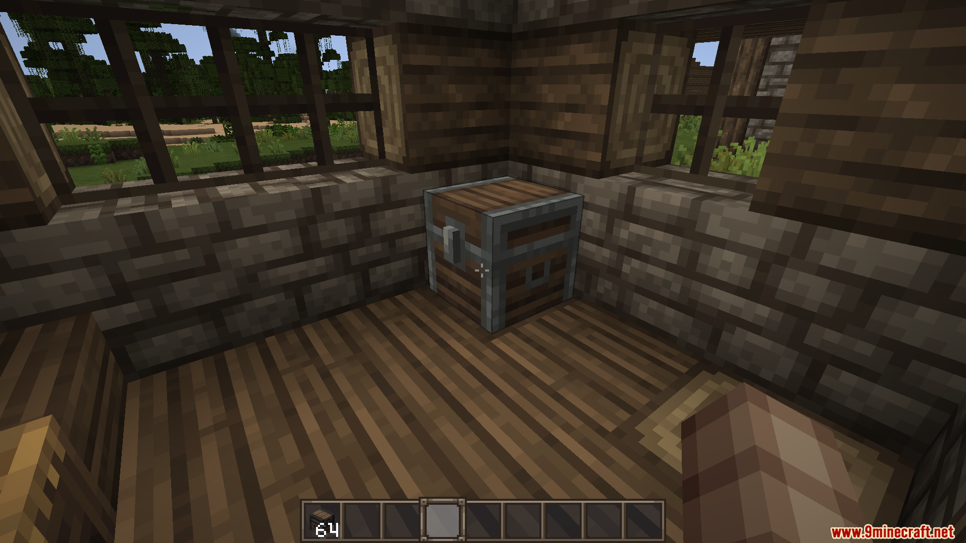 Wooden chest from Lootr mod with Excalibur texture in a room