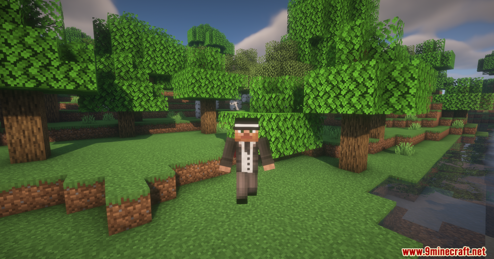 Mo' Bends Modern Port Mod Screenshot 4 Character in a suit running near a river showing custom animations