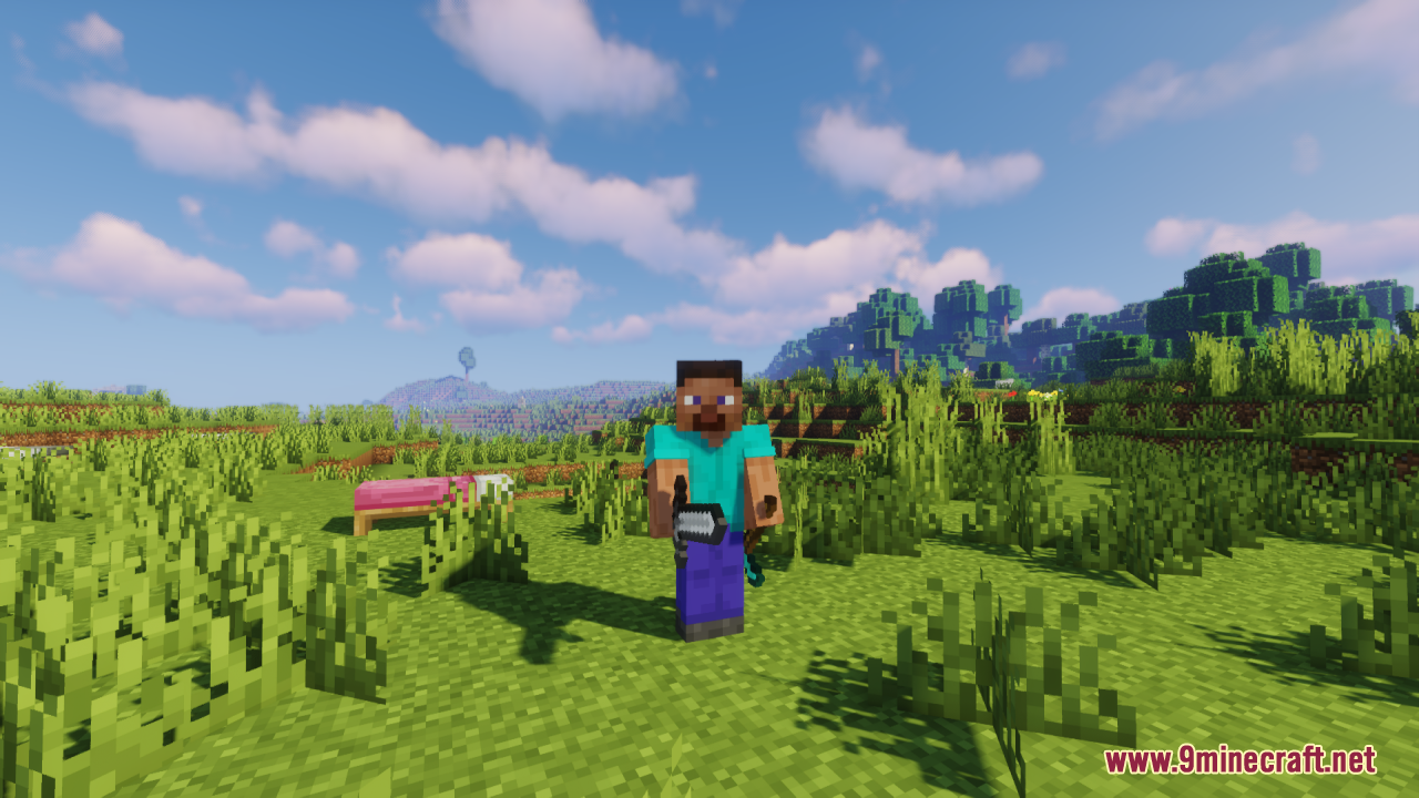 Offhand Weapon Holstering Resource Pack Screenshot 10 Minecraft player holding a sword with a diamond pickaxe holstered on their side