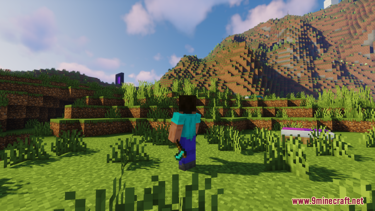 Offhand Weapon Holstering Resource Pack Screenshot 11 Minecraft character with a holstered diamond pickaxe standing in a grassy field