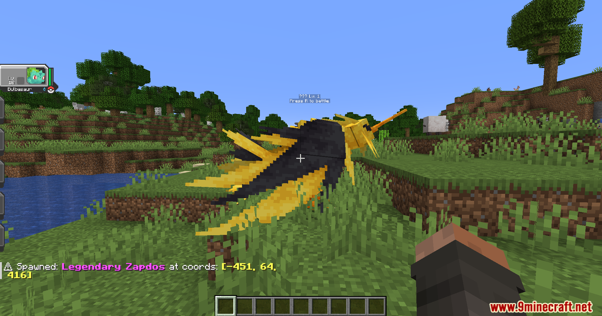 Radiant Notification Cobblemon Addon Mod Screenshot 4 A legendary Zapdos spawns near a river in the game