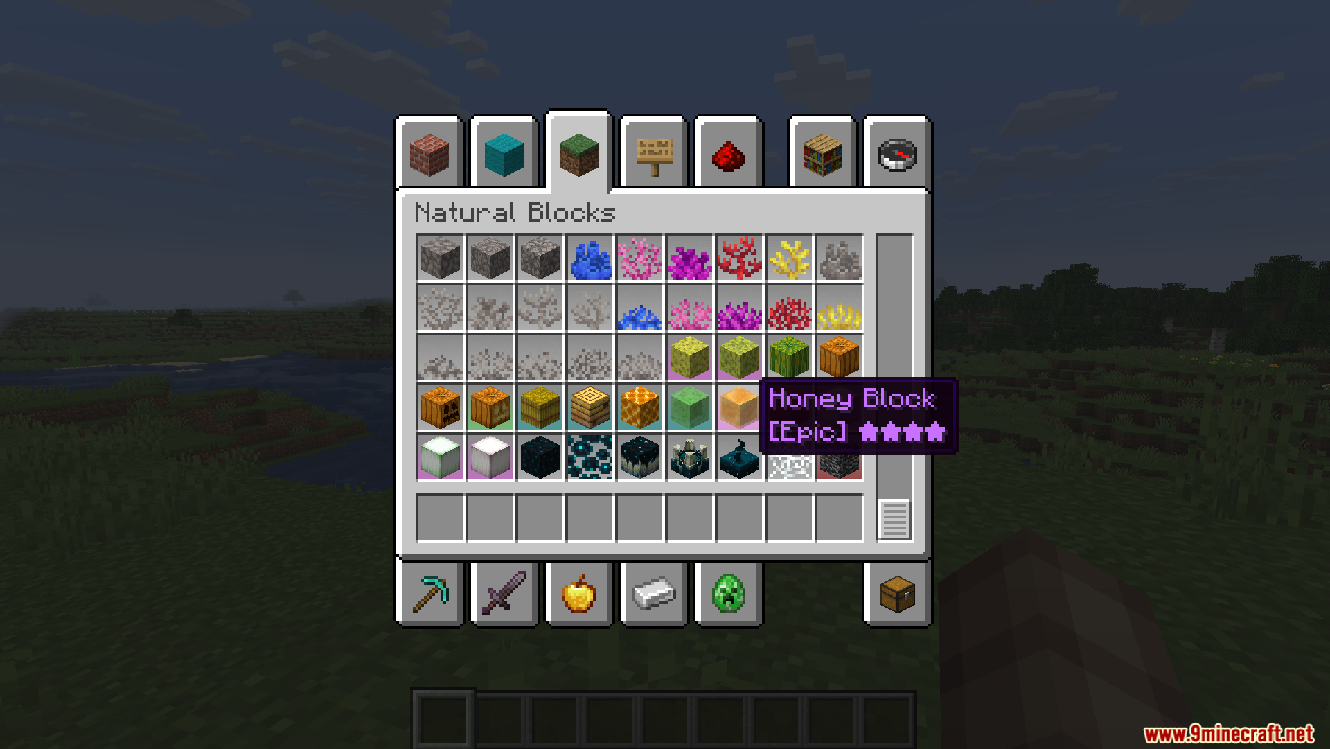 Viewing an epic honey block with a purple rarity tooltip in inventory