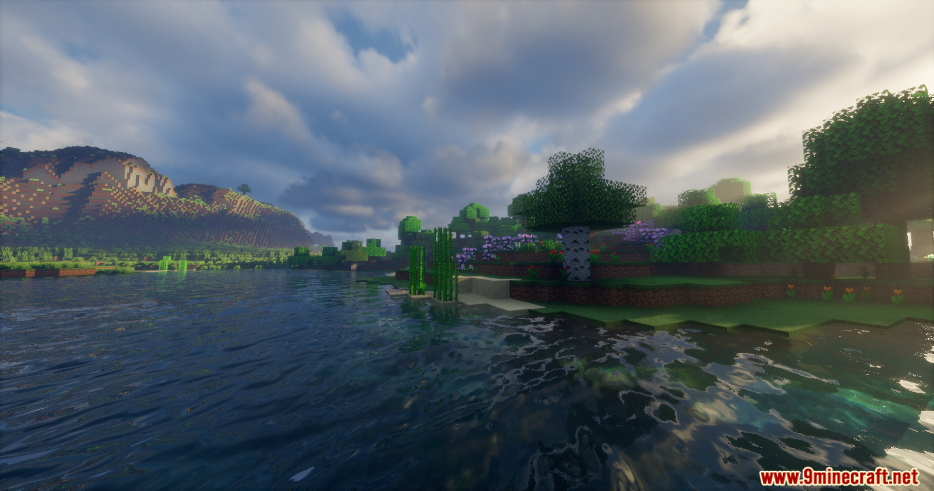 Rrtt217 S Hdr Mod Screenshot 12 Scenic Minecraft landscape featuring detailed water reflections mountains and realistic sky