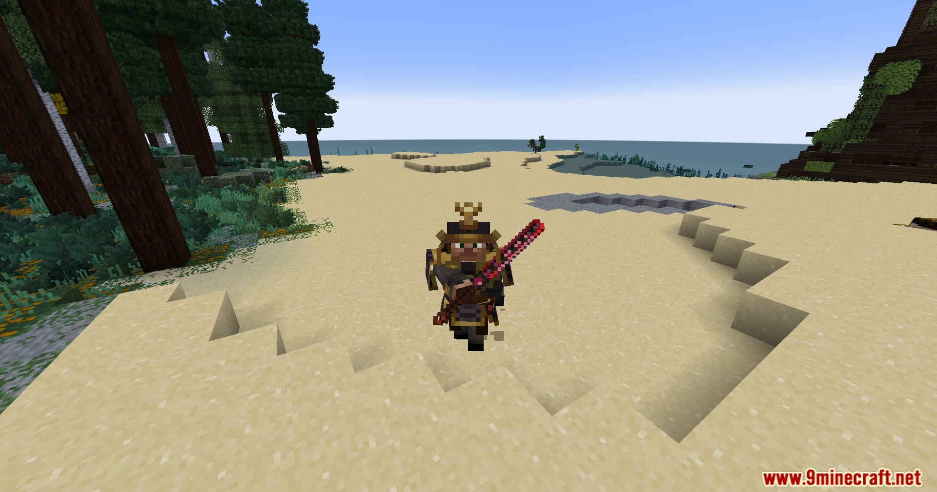 Sengoku Jidai Mod Screenshot 7 A Minecraft player wearing samurai armor holds a red katana on the beach