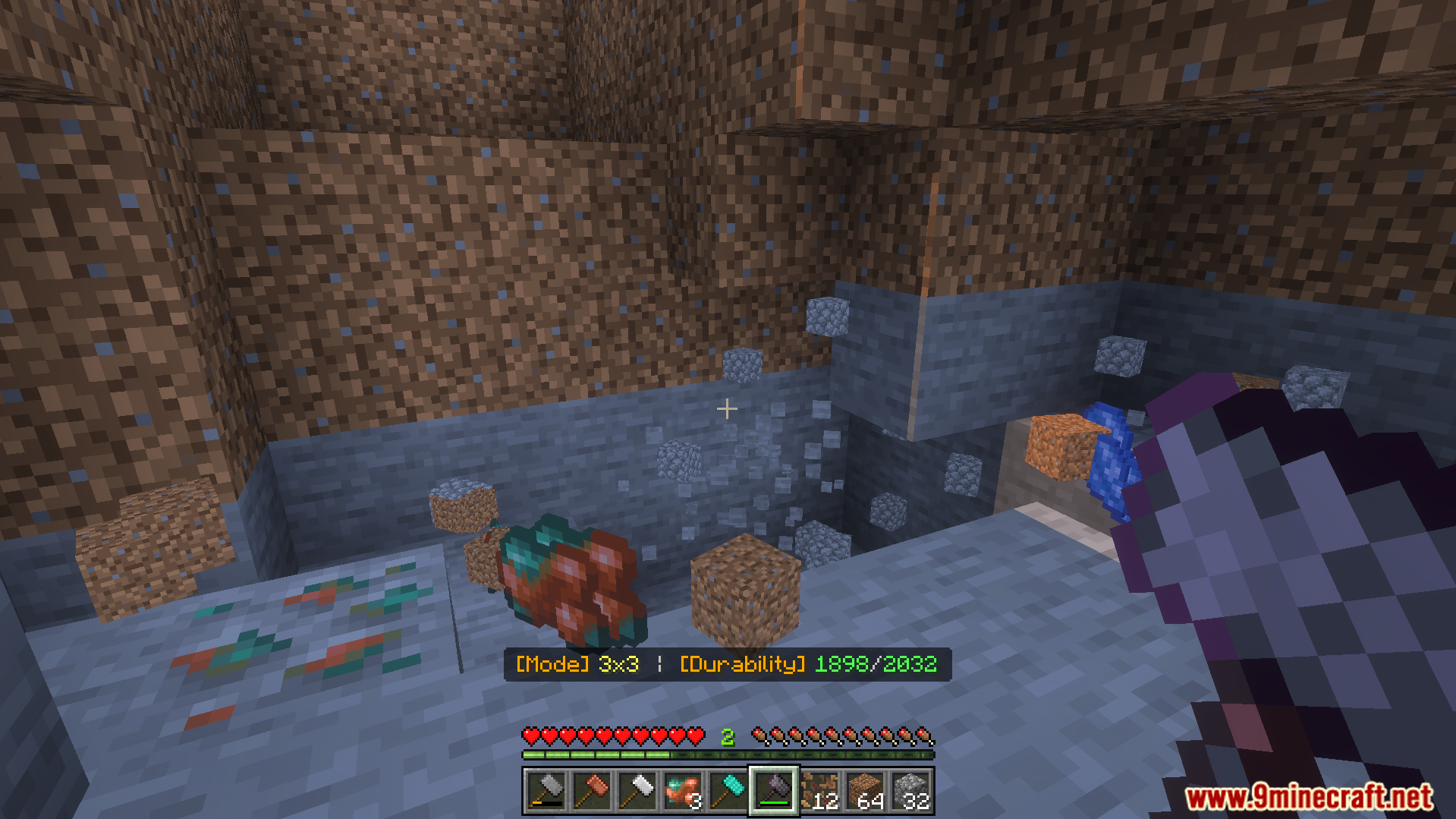 Breaking multiple blocks at once with a netherite hammer