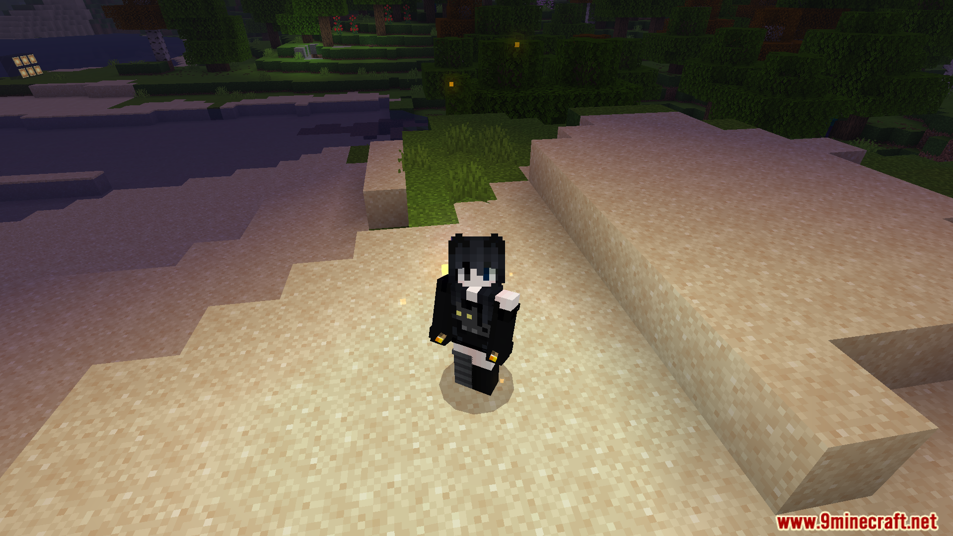 Sodvics Dynamic Light Offhand Torch Addon Screenshot 2 Top view of a player using an offhand torch to light the sand