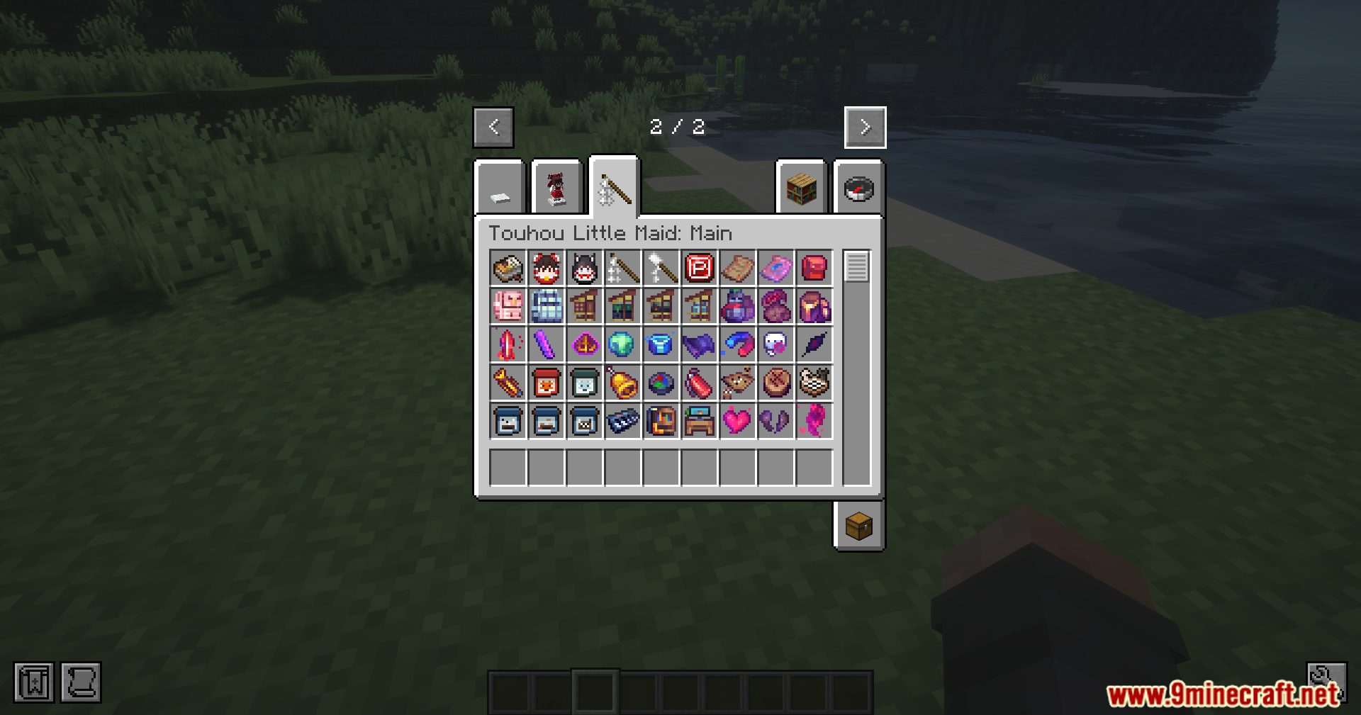 Spice of Life Maid Mod Screenshot 2 A player viewing the Touhou Little Maid Main inventory tab in Minecraft