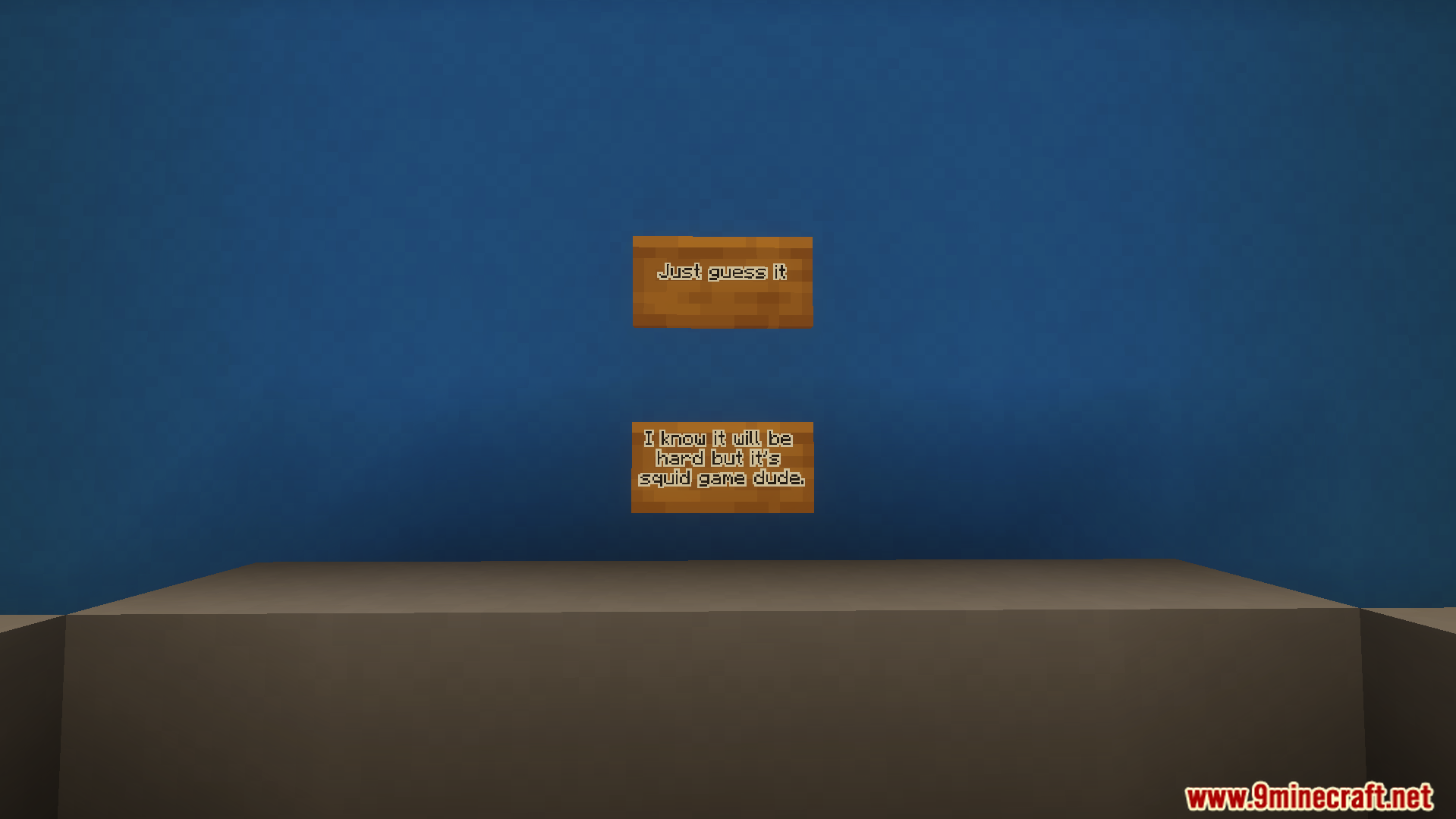 Squid Game Map Screenshot 6 Biển báo gỗ với thông điệp về thử thách khó khăn