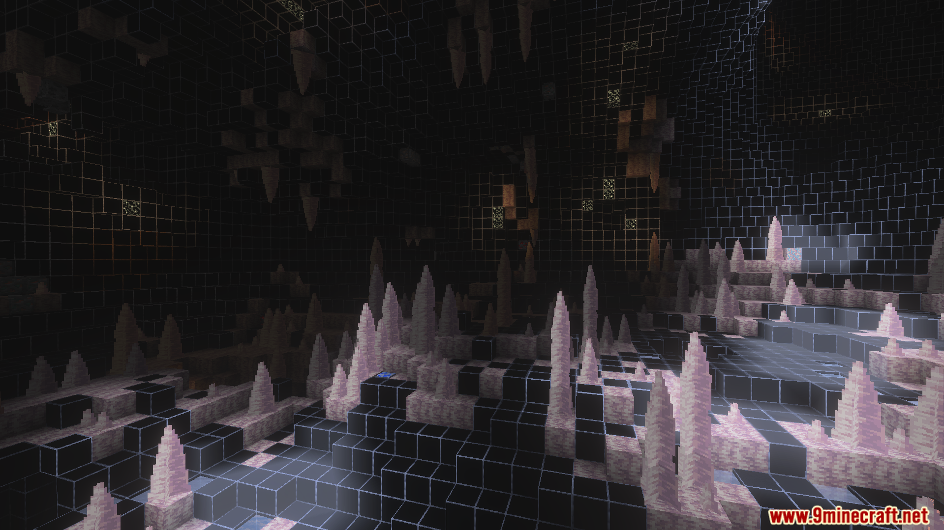 Aizhus Xray Texture Pack showing transparent cave blocks with white outlines and stalactites