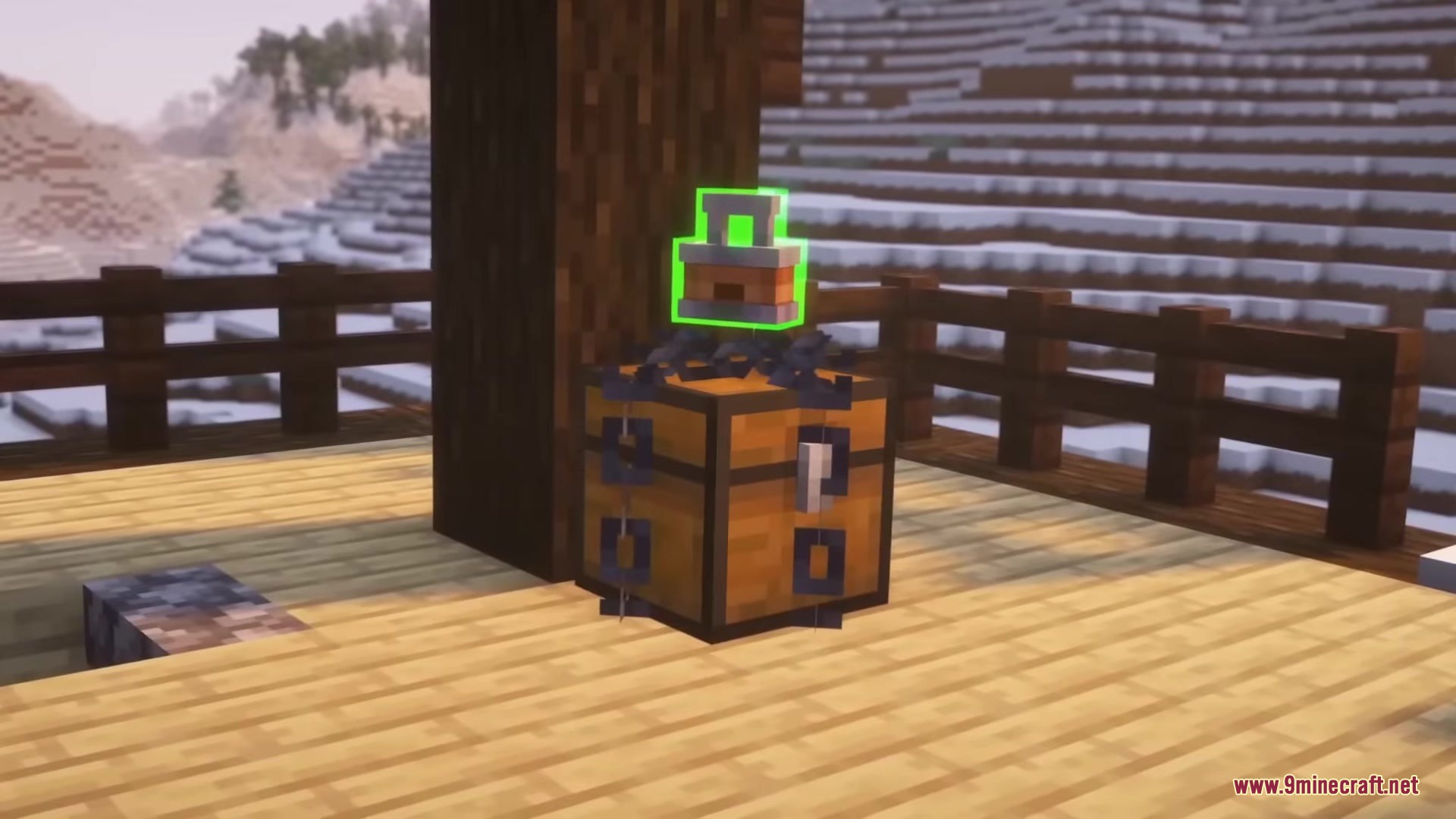 Clavis Mod Screenshot 1 A locked chest with chains and a green floating lock from Clavis Mod