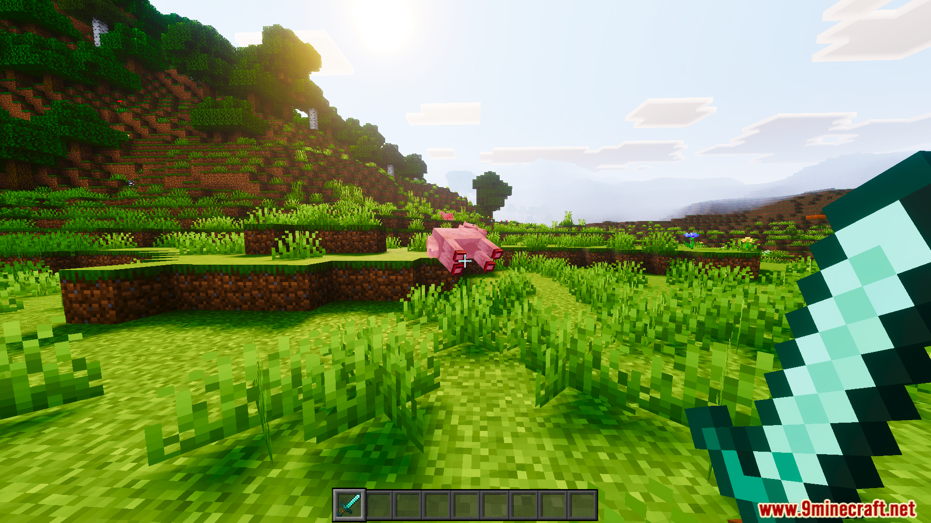 Crosshair Indicator Texture Pack turns the crosshair red when aiming at a pig
