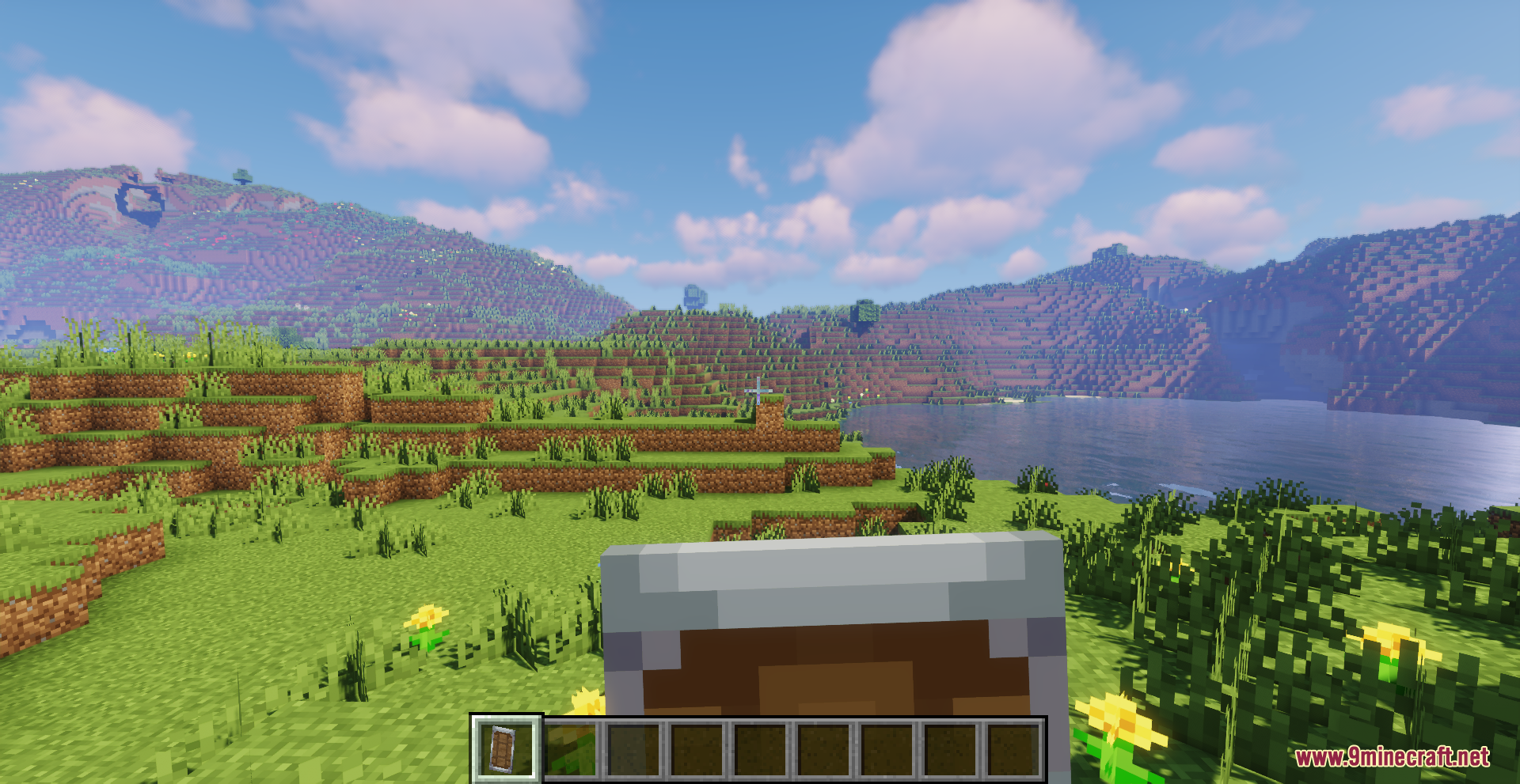 Drodi's Shield Resource Pack Screenshot 3 Drodis Shield Resource Pack offers a clearer view while blocking in first person