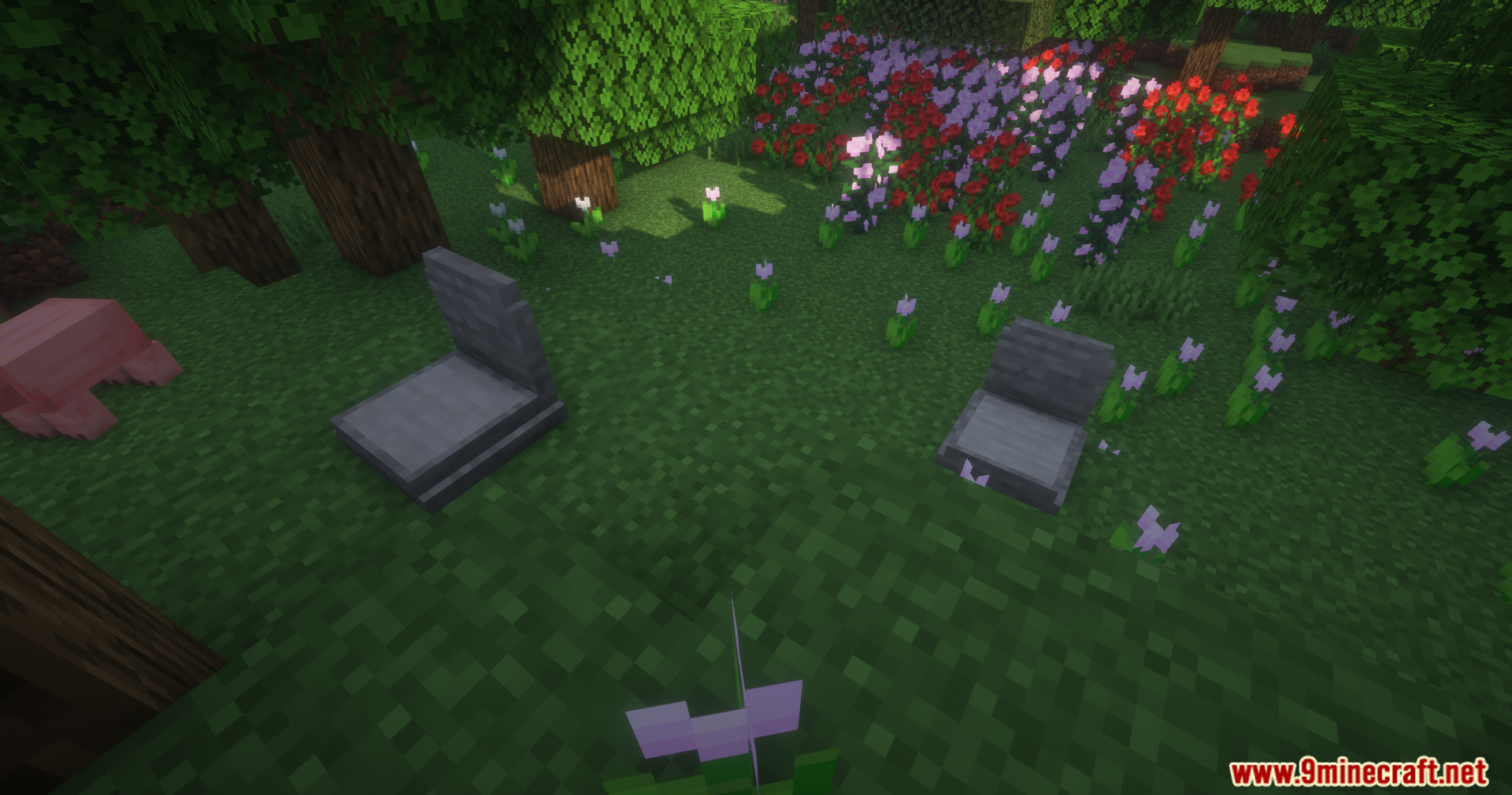 Epitaphs Mod Screenshot 4 Two stone graves placed in a grassy field with flowers and a pig