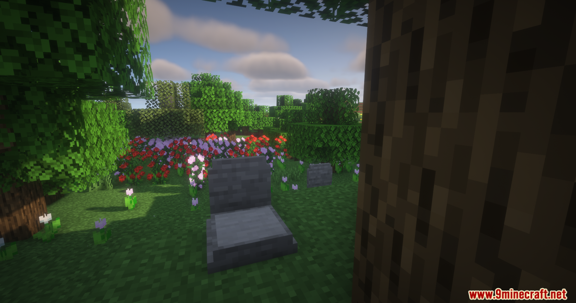 Epitaphs Mod Screenshot 5 A stone grave from the Epitaphs Mod stands in a flowery forest