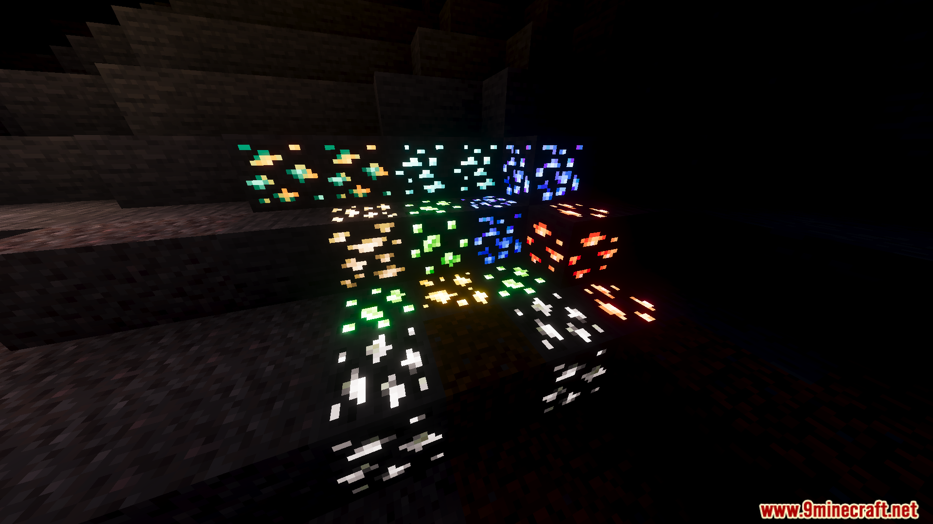 Ethereal Mystic Shader Screenshot 3 Ethereal Mystic Shader makes shiny ores pulse with a bright magical light