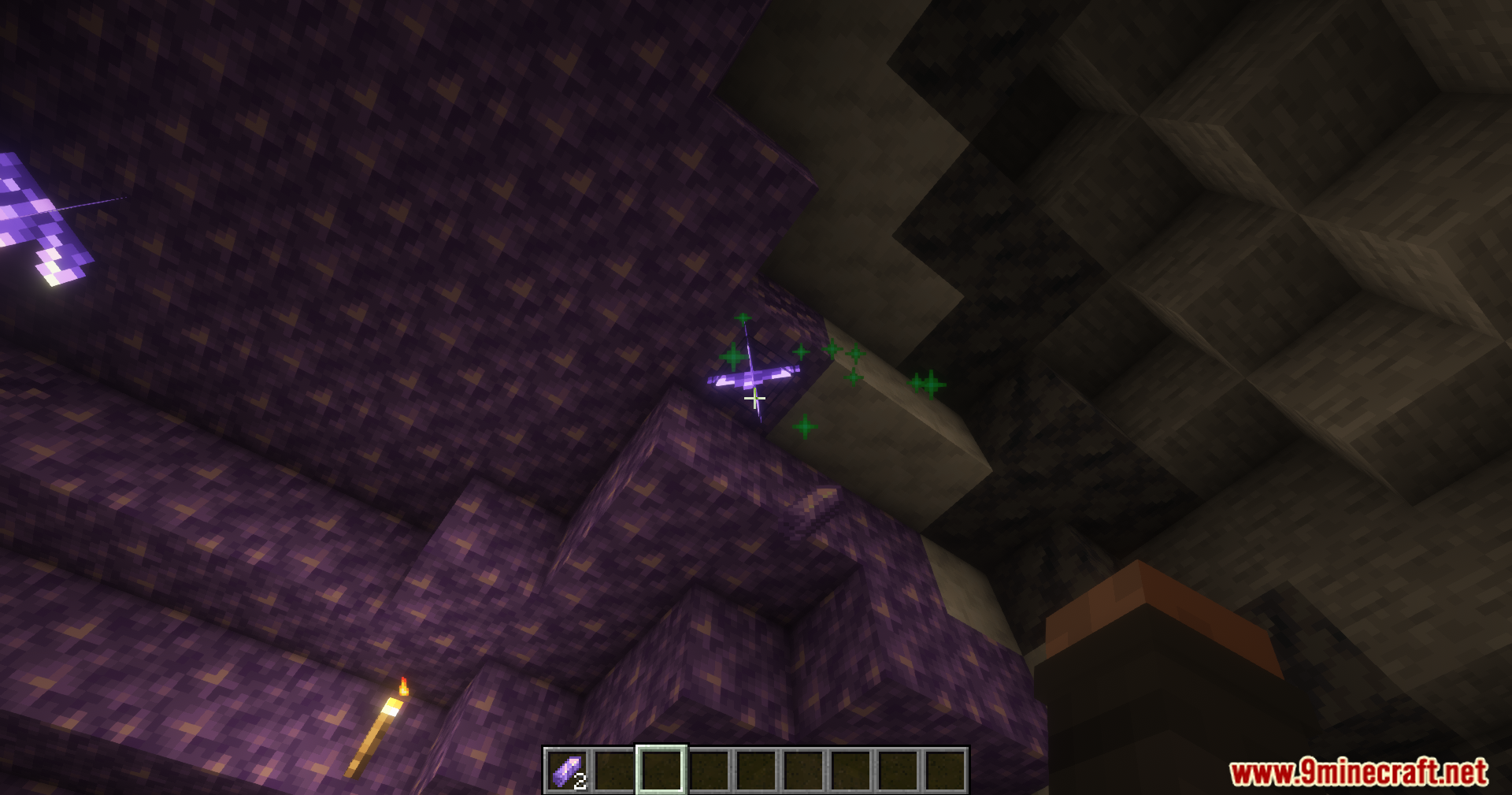 Right clicking a crystal cluster to harvest shards using FTB Ez Crystals Mod