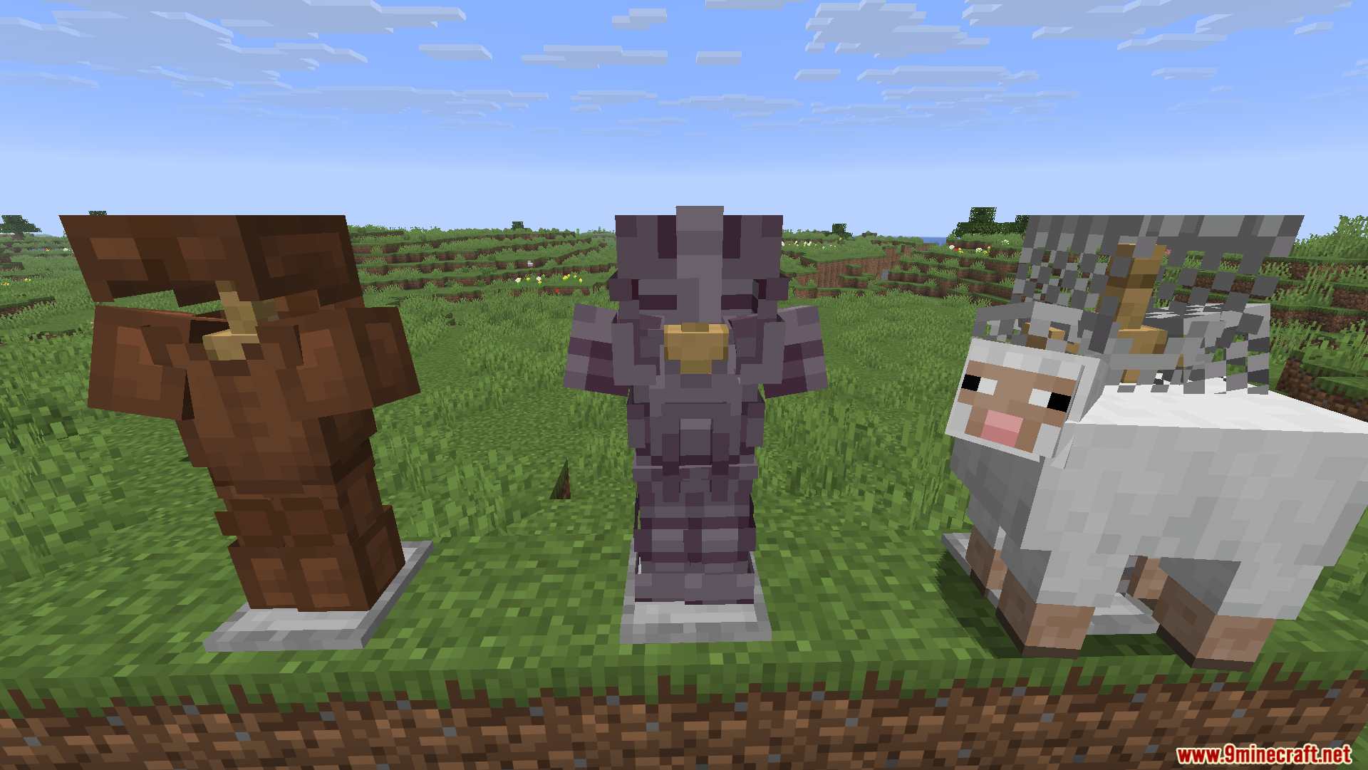 Glowing 3D Armor Resource Pack Screenshot 10 Brown and purple armor stands next to a sheep wearing chainmail armor