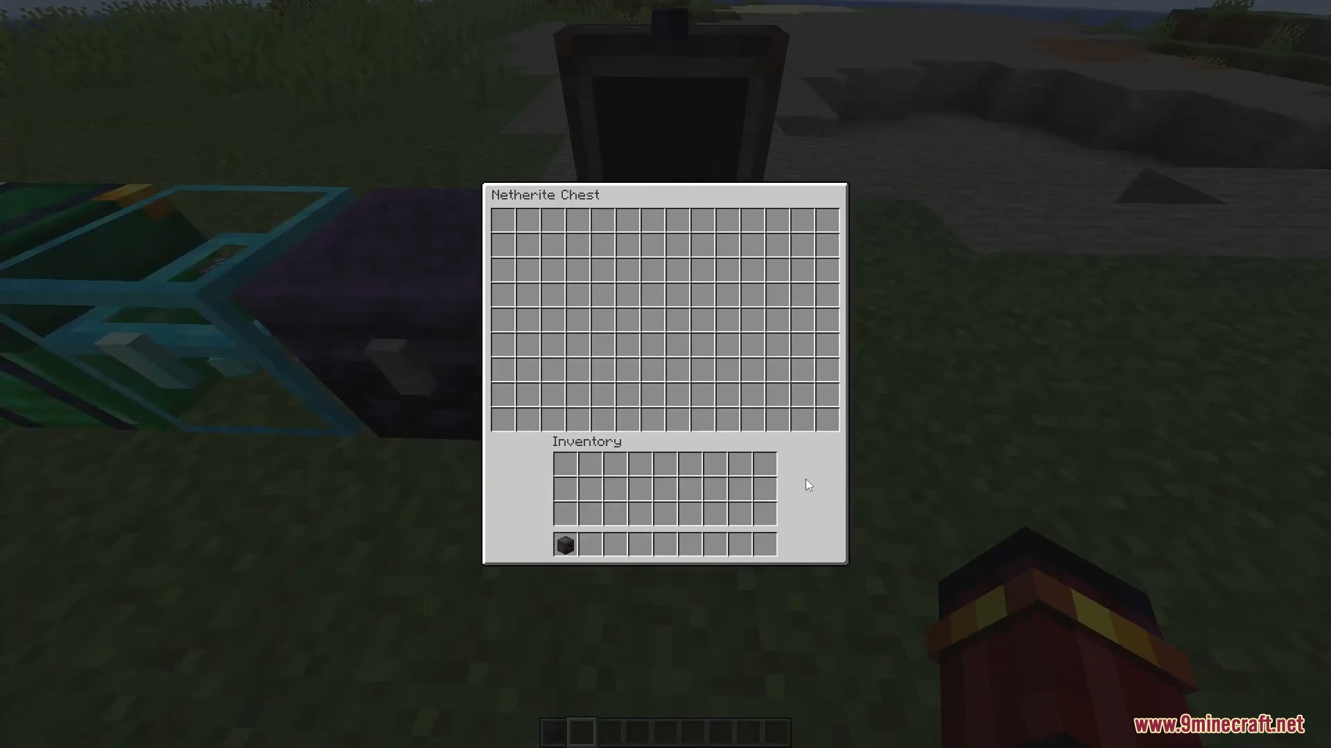 Keeping all stored items while upgrading a chest on the spot