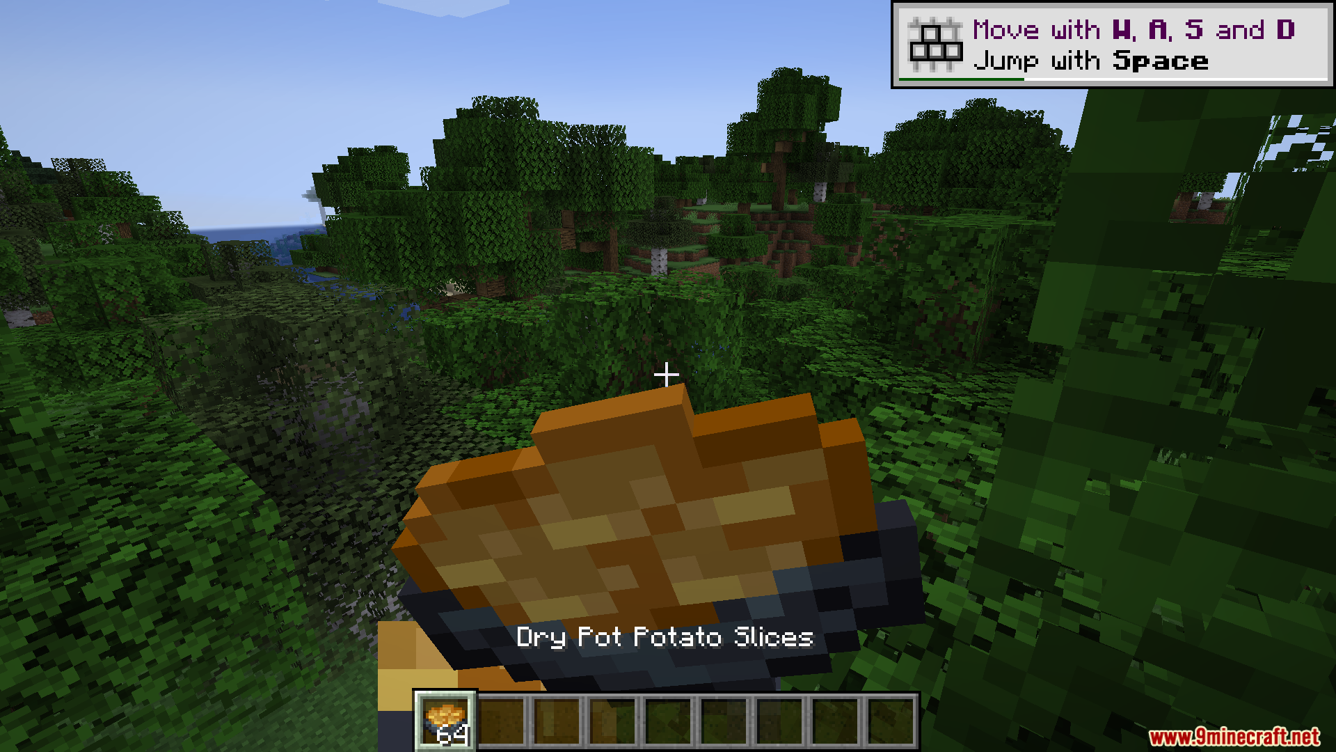 Kaleidoscope Chinese Food Mod Screenshot 3 A player holding a bowl of Dry Pot Potato Slices in Minecraft