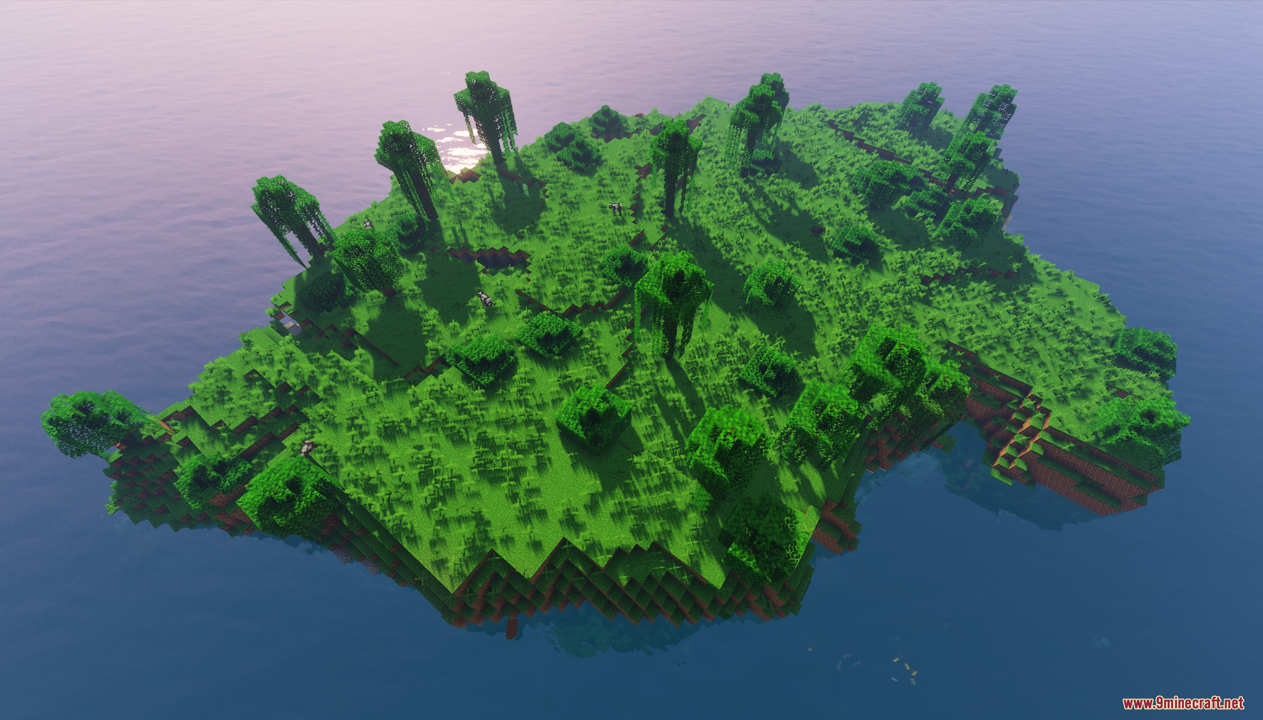 Luz Island Map Screenshot 1 An aerial view of the lush custom terrain on Luz Island Map