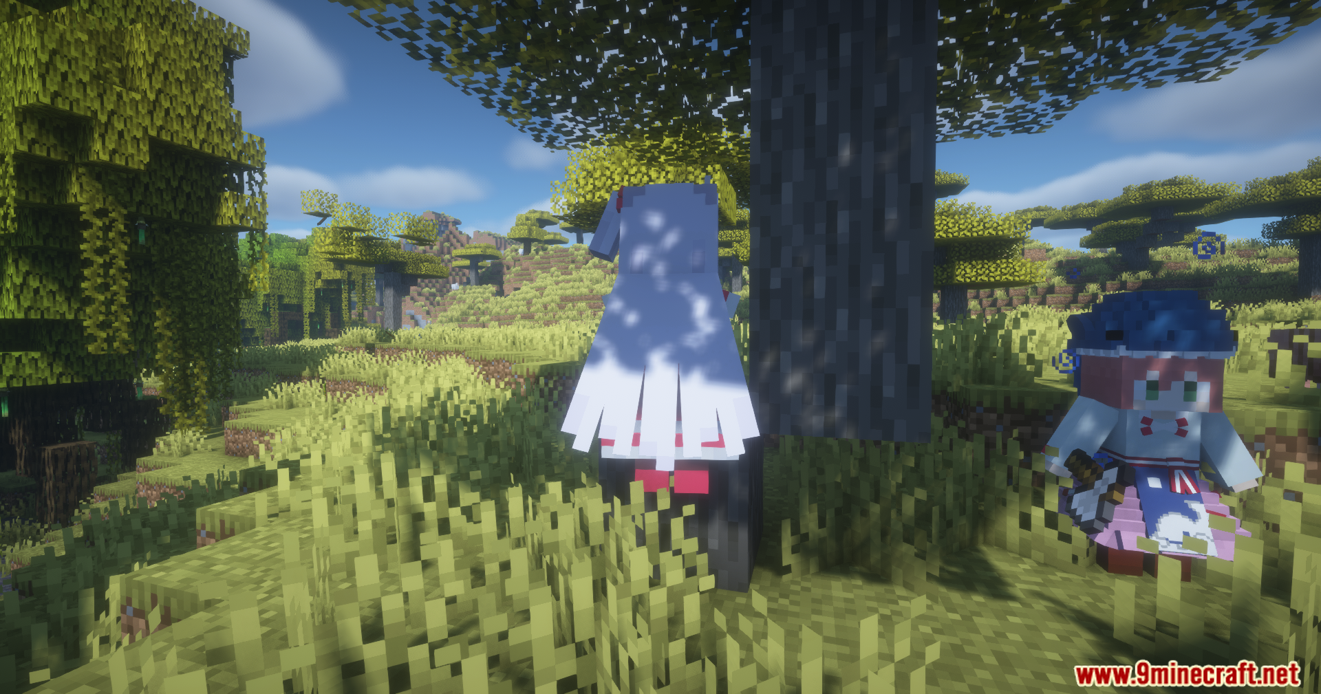 Maid Useful Task Mod Screenshot 9 A maid stands next to a tree in a sunny savanna biome