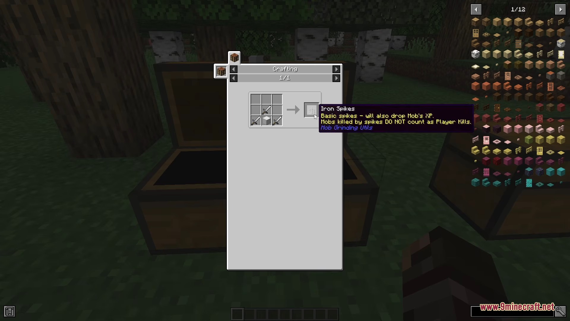 Crafting recipe for Iron Spikes from the Mob Grinding Utils mod
