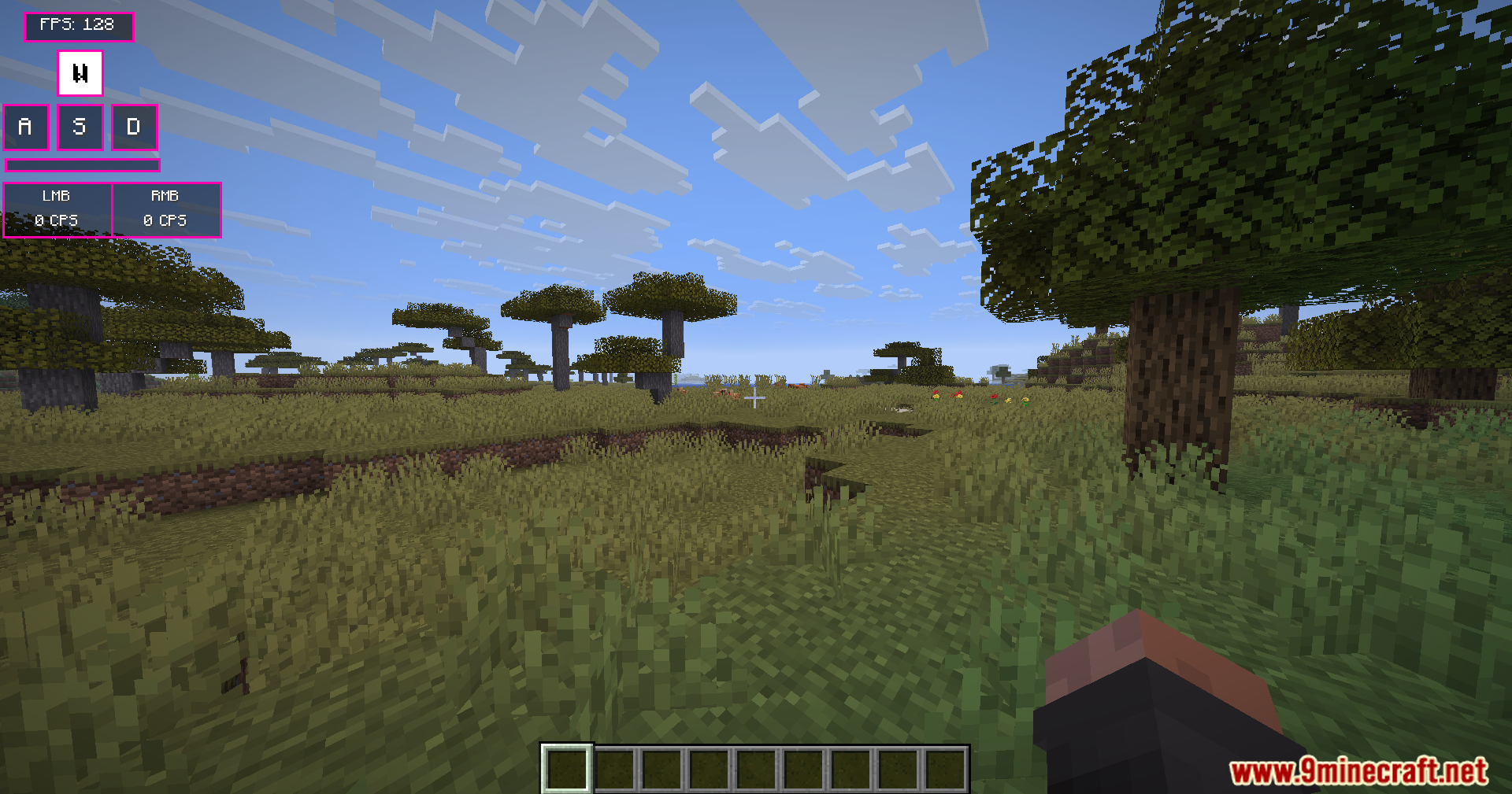 Modern Keystrokes Mod Screenshot 2 On screen keystroke display showing movement keys mouse clicks and FPS counter