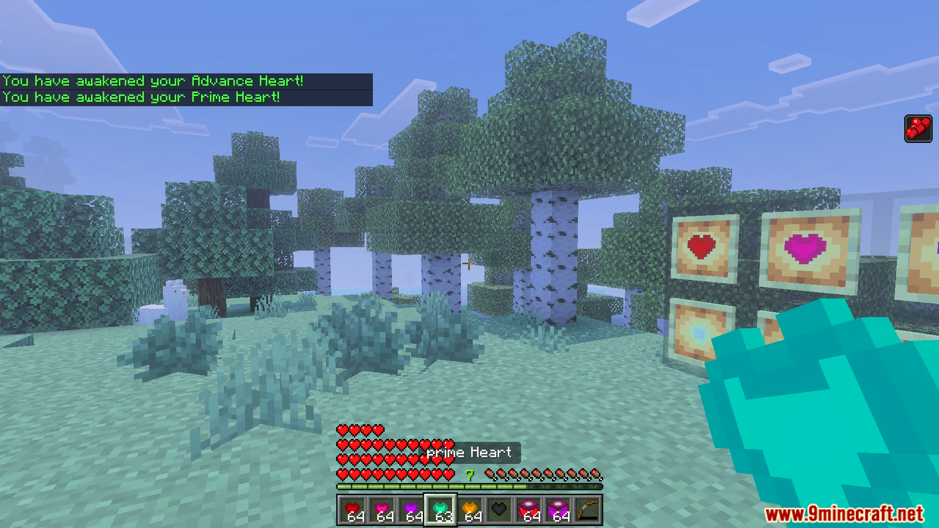 More Health Addon Screenshot 8 Player holding a cyan Prime Heart to gain more total health for survival