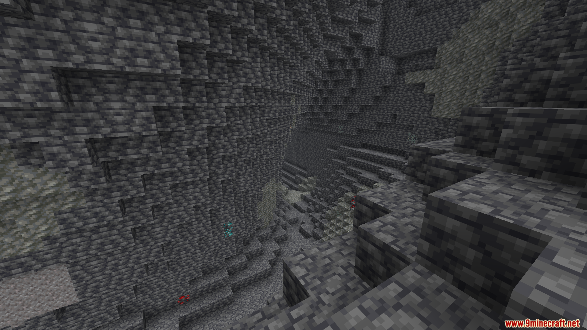 Optimized Fullbright Mod Screenshot 3 A deepslate cave illuminated by Optimized Fullbright showing diamond and redstone ores